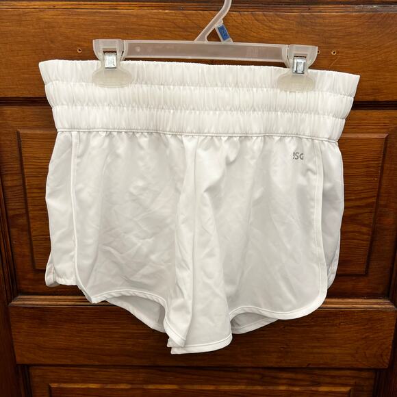 NWT DSG High-Rise Stride Shorts White Built-In Brief 3” Inseam Running Size XS - Picture 1 of 9